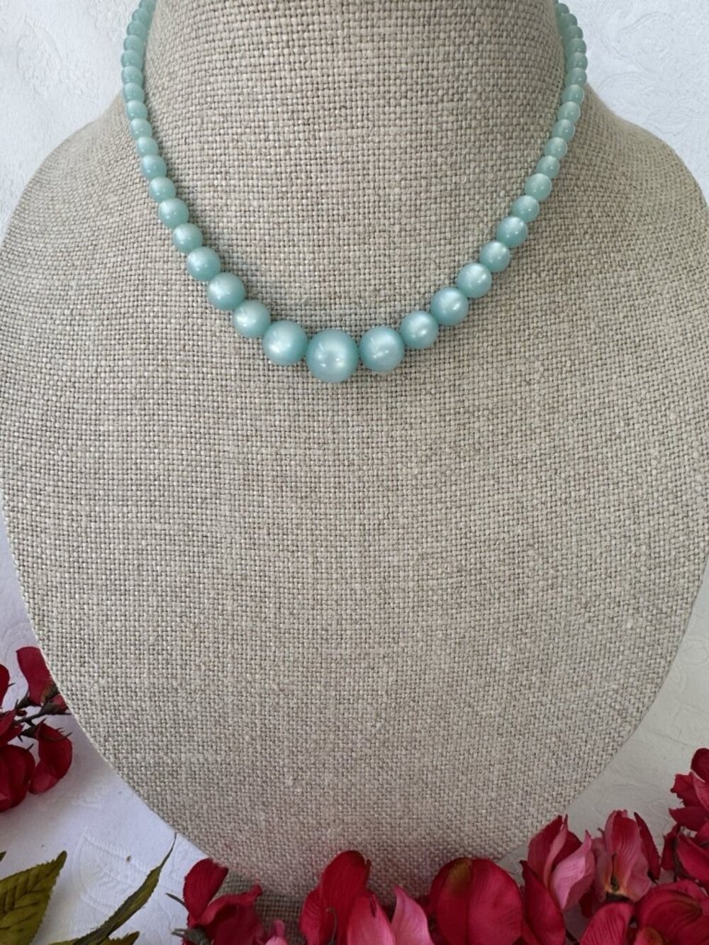 Shimmering Iridescent Blue Graduated Beads Bead Collar Necklace 17.5"  NEW